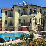 Ξενοδοχείο με διαμερίσματα Oeldeniz Mmoonstr Ολουντενίζ