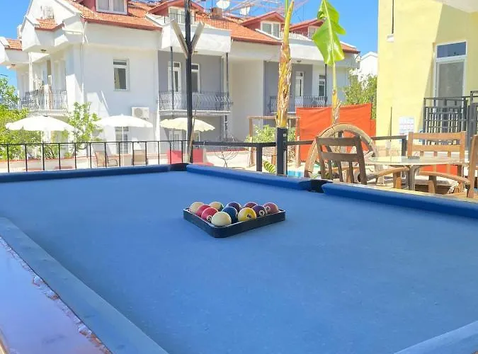 Oeldeniz Mmoonstr 3*