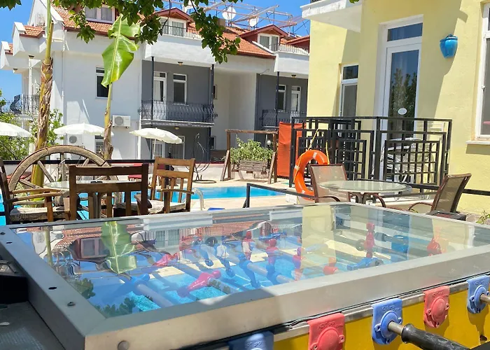 アパートホテル Oeldeniz Mmoonstr