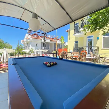 Oeldeniz Mmoonstr 3*